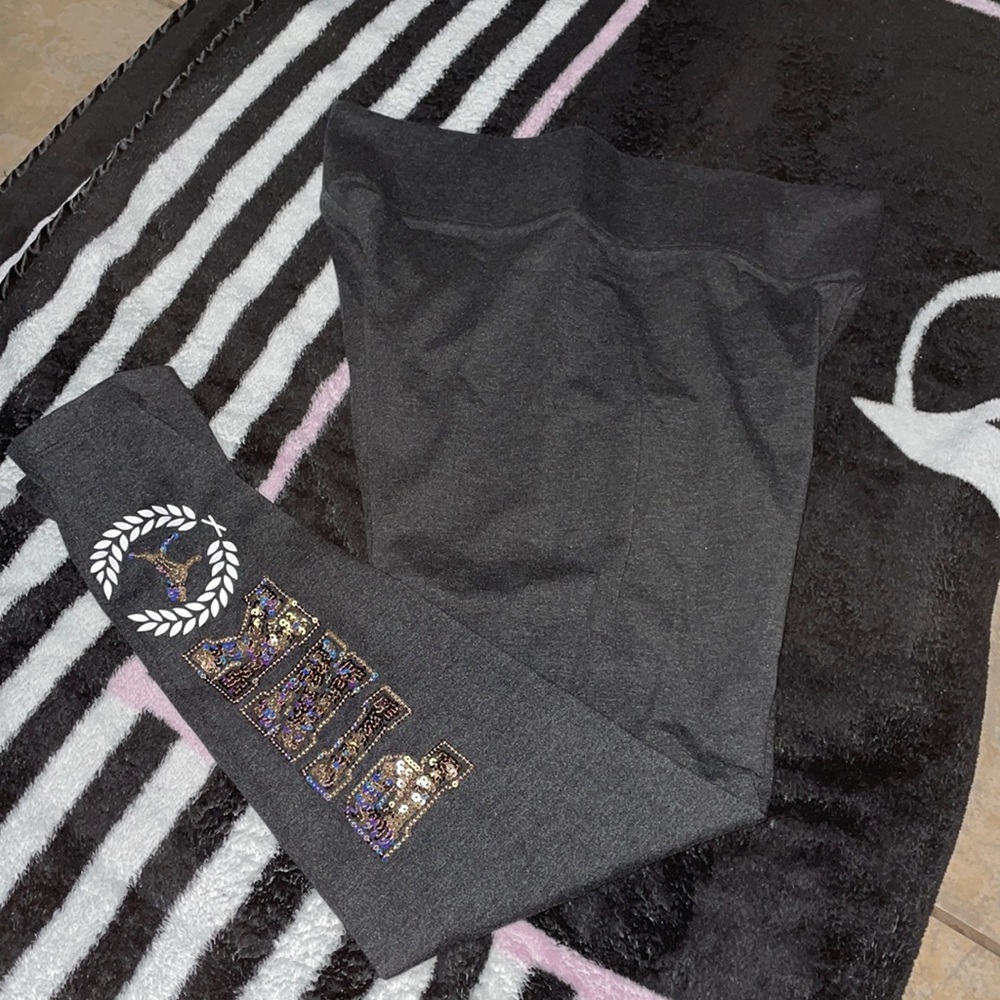 VS Pink yoga leggings size LARGE